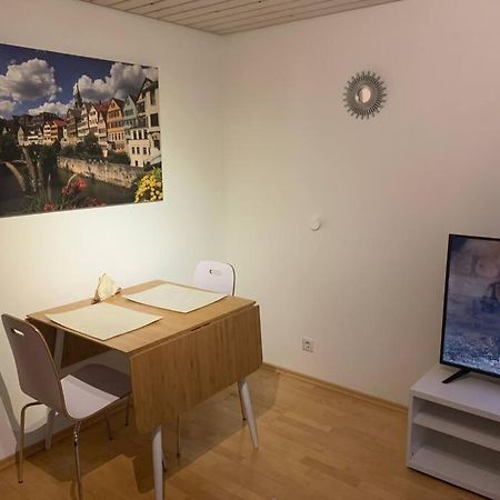 2-Zimmer-Nichtraucher-Ferienwohnung Strobel Tübingen Exterior foto
