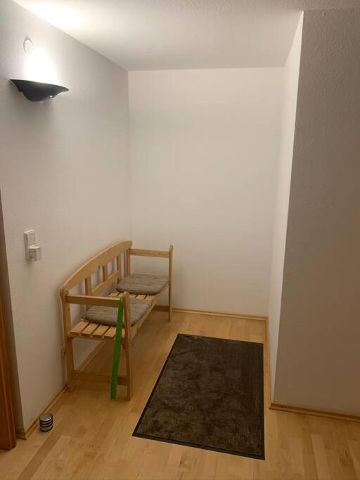 2-Zimmer-Nichtraucher-Ferienwohnung Strobel Tübingen Exterior foto